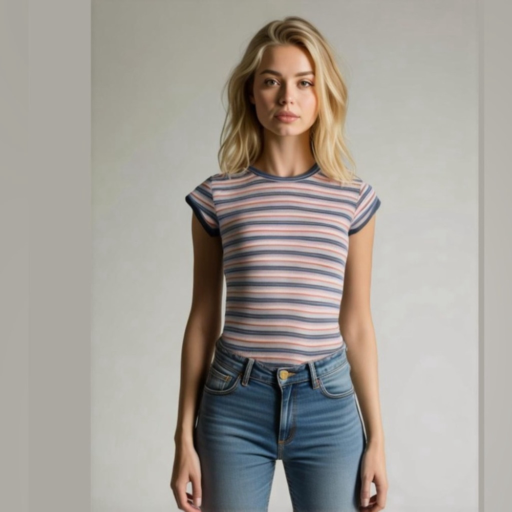 Y2K striped baby tee Hot Kiss rib lettuce hem fitted tee